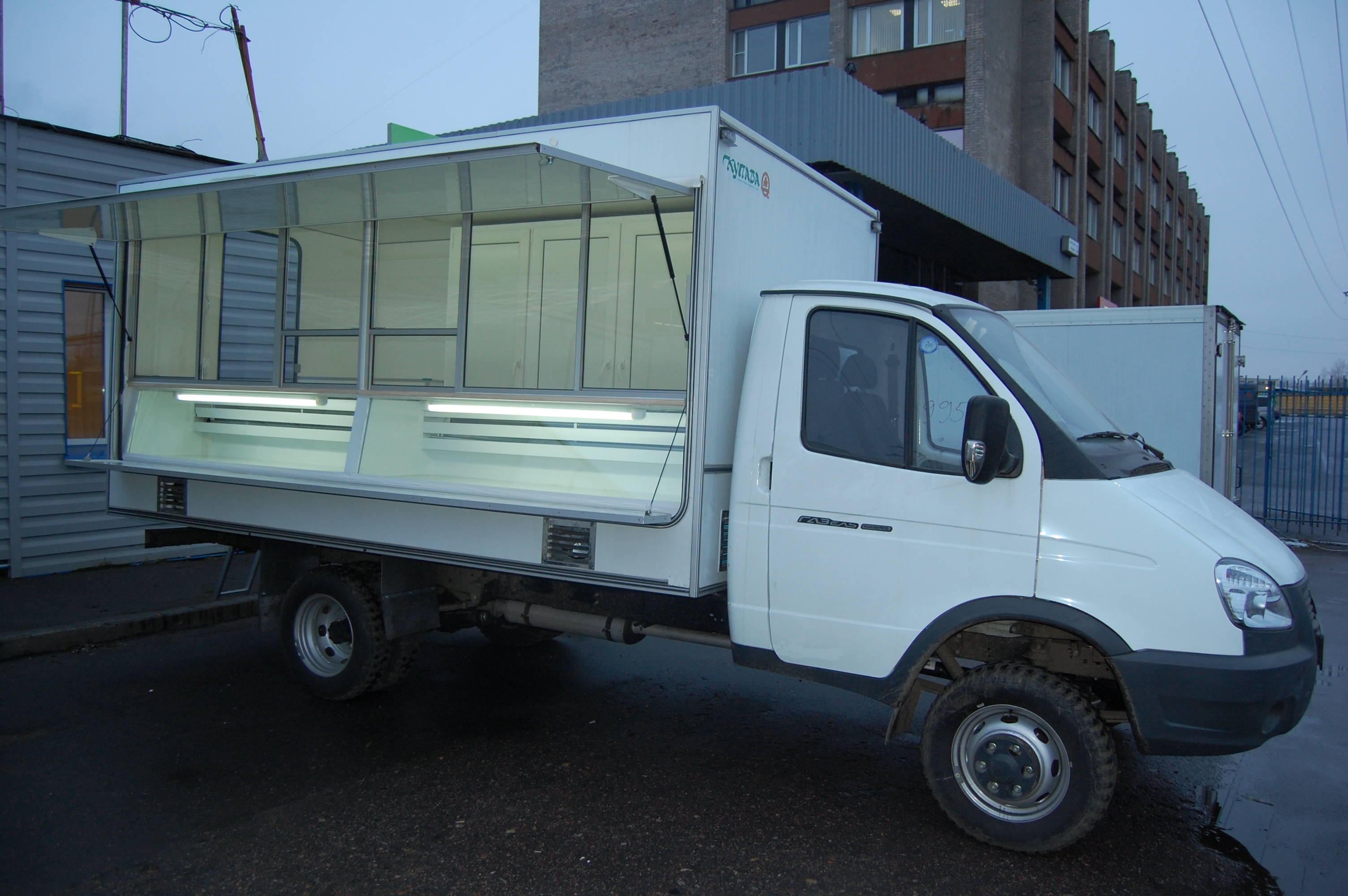 Автолавка ГАЗ 33027 с кузовом «КУПАВА КТ-400»
